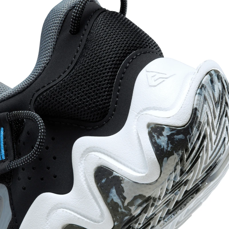 Nike Giannis Immortality 2 Shoe - Youth - Image 6