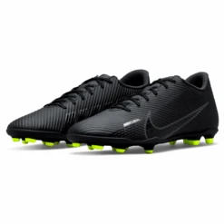 Nike Mercurial Vapor 15 Club MG Soccer Cleat