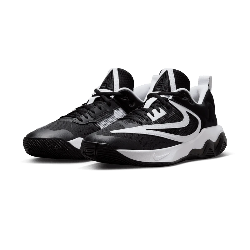 Nike Giannis Immortality 3 Shoe - Youth - Image 8