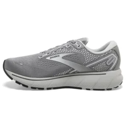 Brooks Ghost 14 Road Running Shoe - Women's